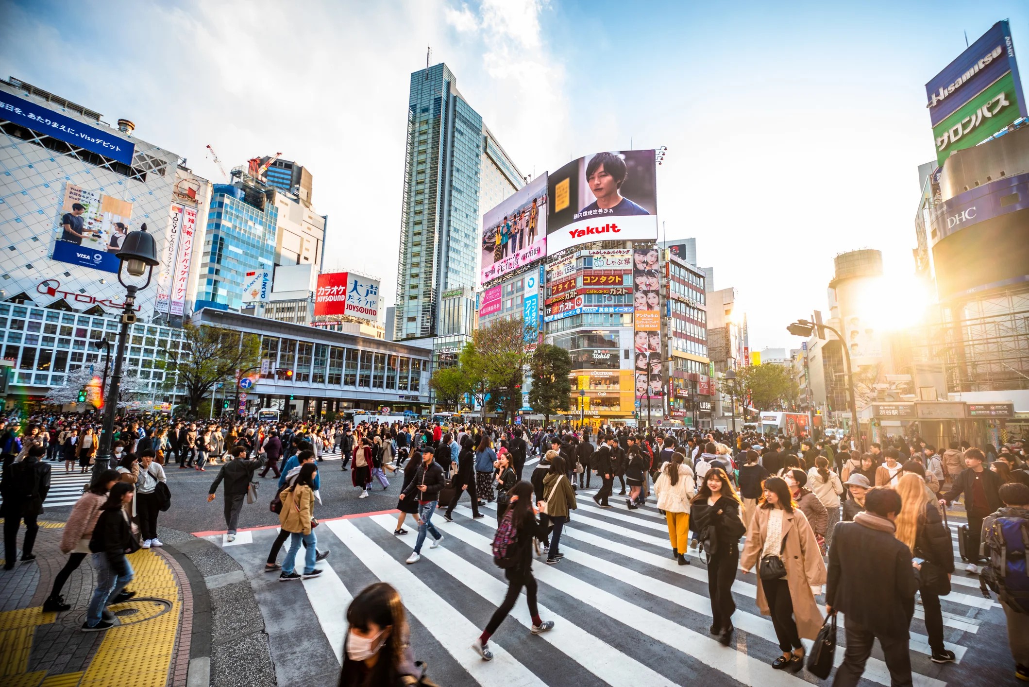 Salários reais no Japão subindo pela primeira vez em nove meses