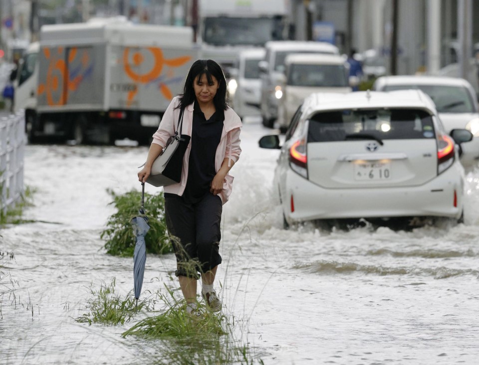 Tufão Yun-yeung se enfraquece e se torna uma depressão tropical no Japão